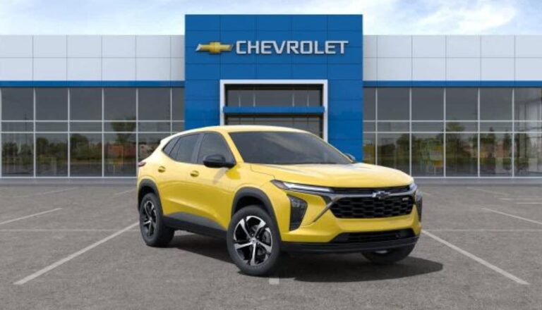 New 2026 Chevrolet Trax Images