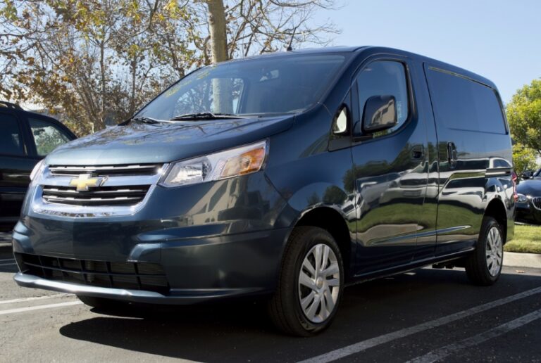 2026 Chevy Express Pictures