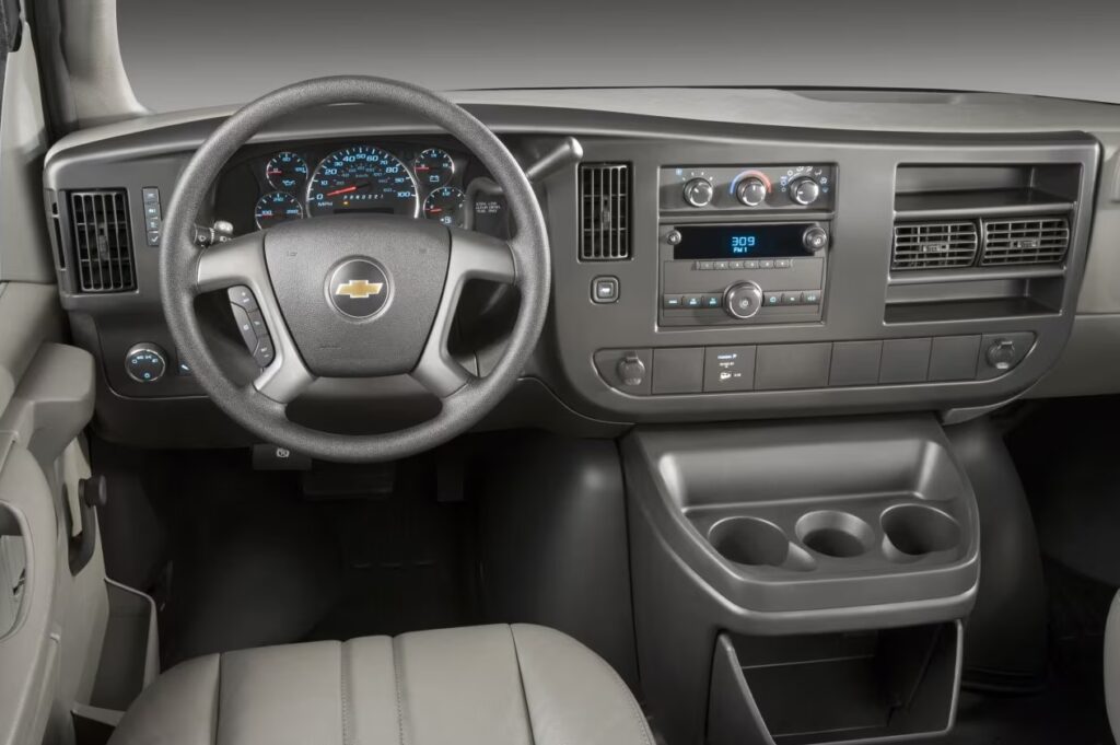2026 Chevrolet Express Passenger Van Review, Interior, Dimensions - New ...