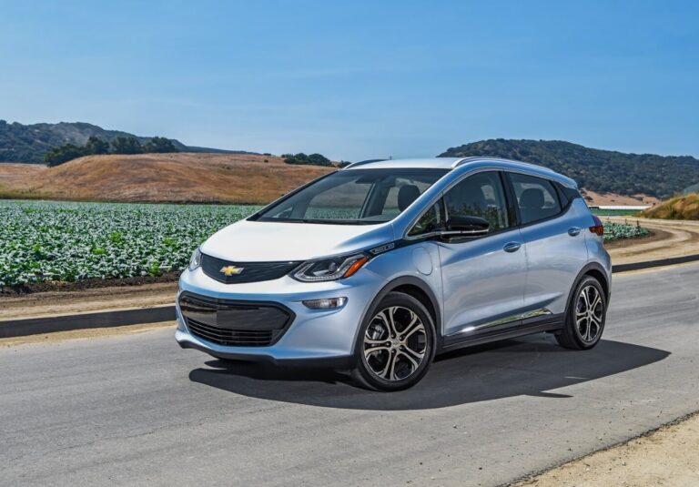 2027 Chevrolet Bolt EV Features