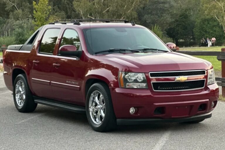 2027 Chevrolet Avalanche Review