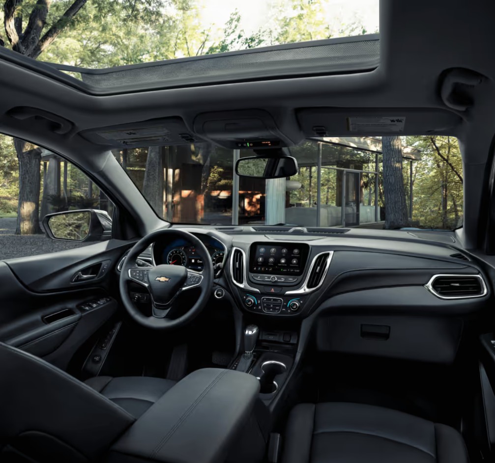 2027 Chevy Equinox Interior